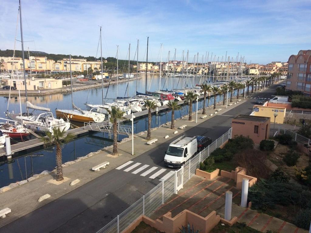 Gruissan Appartement Calme, Vue Sur Port De Plaisance -Clim, Empl.Parking Exteriör bild