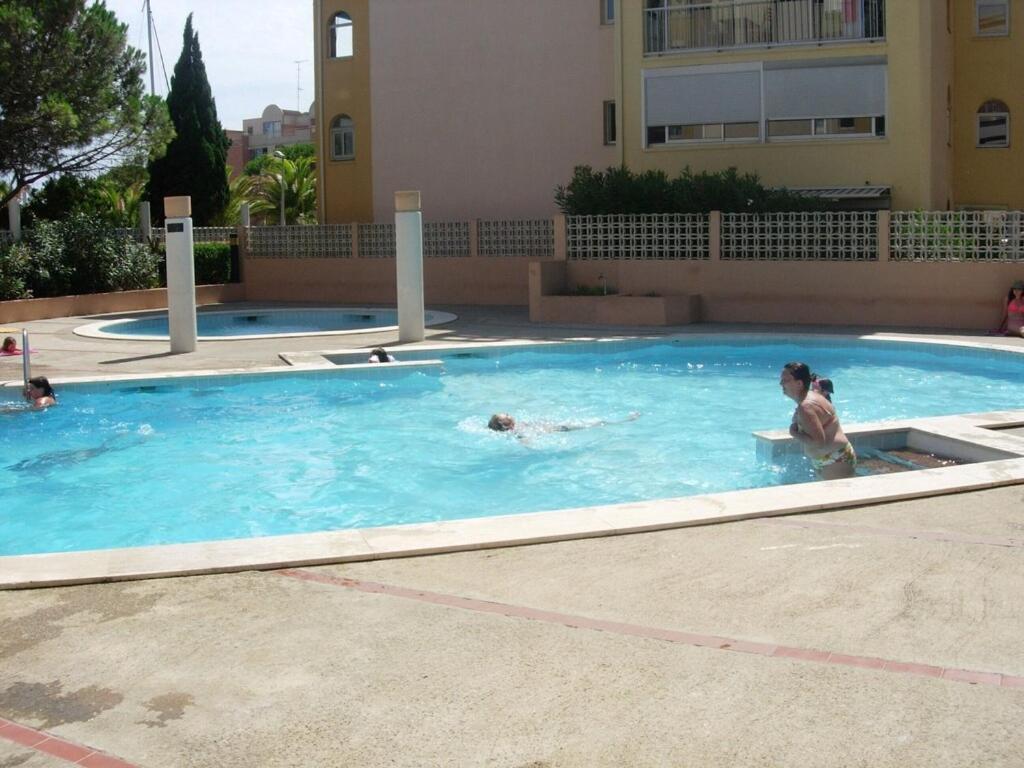 Gruissan Appartement Calme, Vue Sur Port De Plaisance -Clim, Empl.Parking Exteriör bild