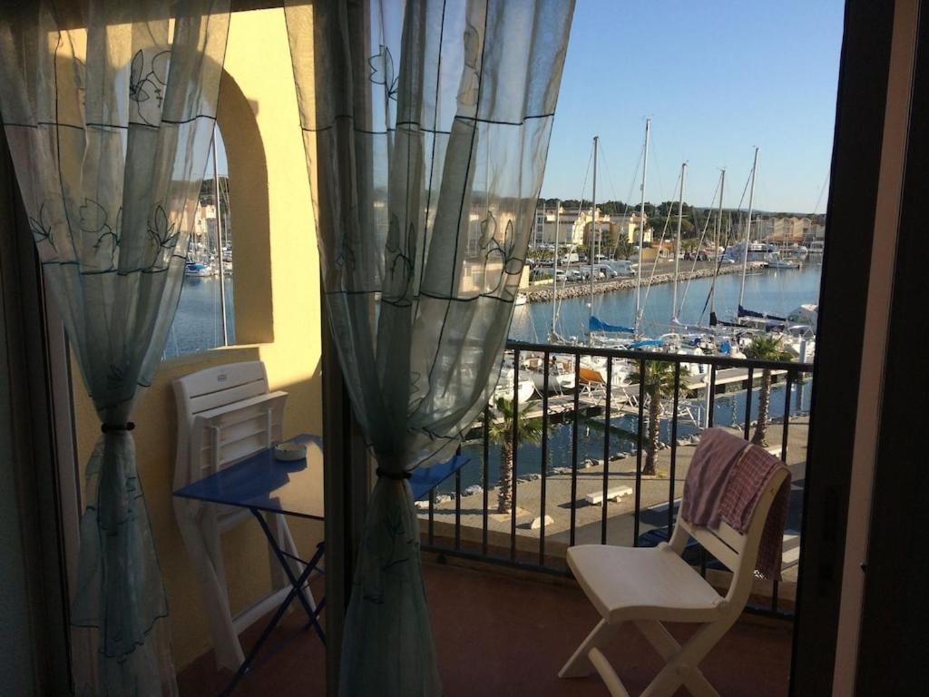 Gruissan Appartement Calme, Vue Sur Port De Plaisance -Clim, Empl.Parking Exteriör bild