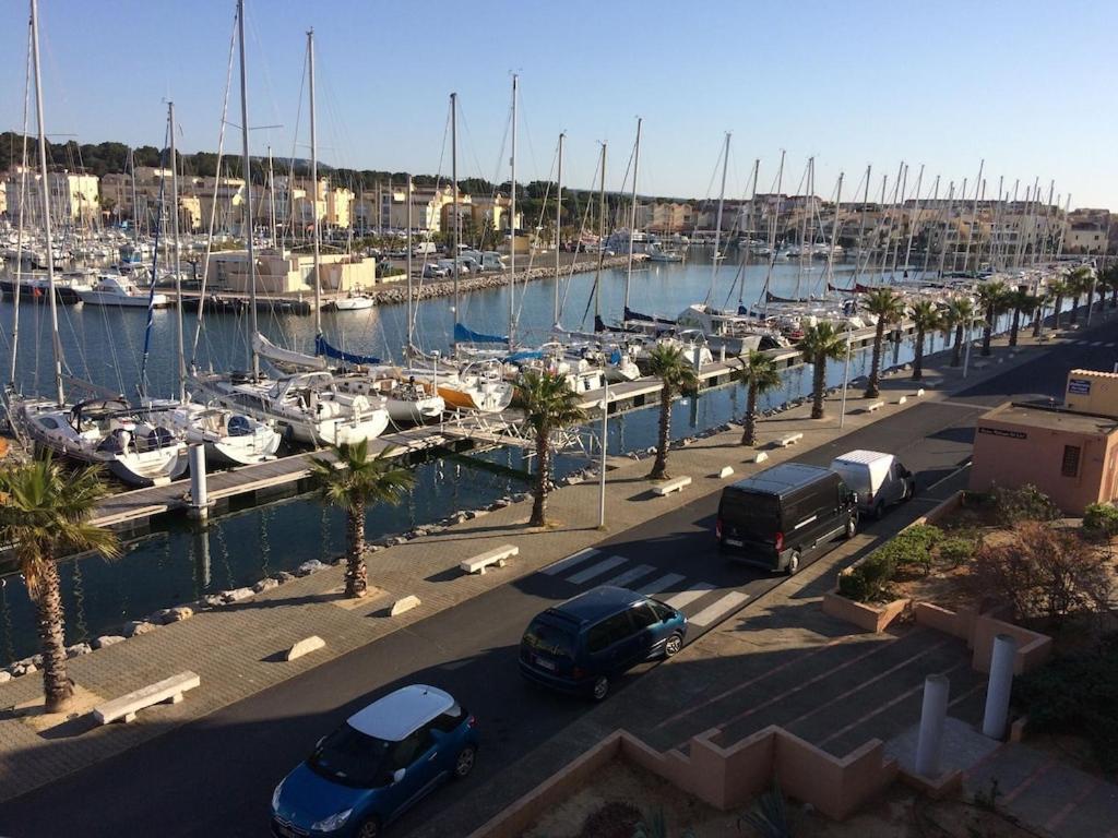 Gruissan Appartement Calme, Vue Sur Port De Plaisance -Clim, Empl.Parking Exteriör bild