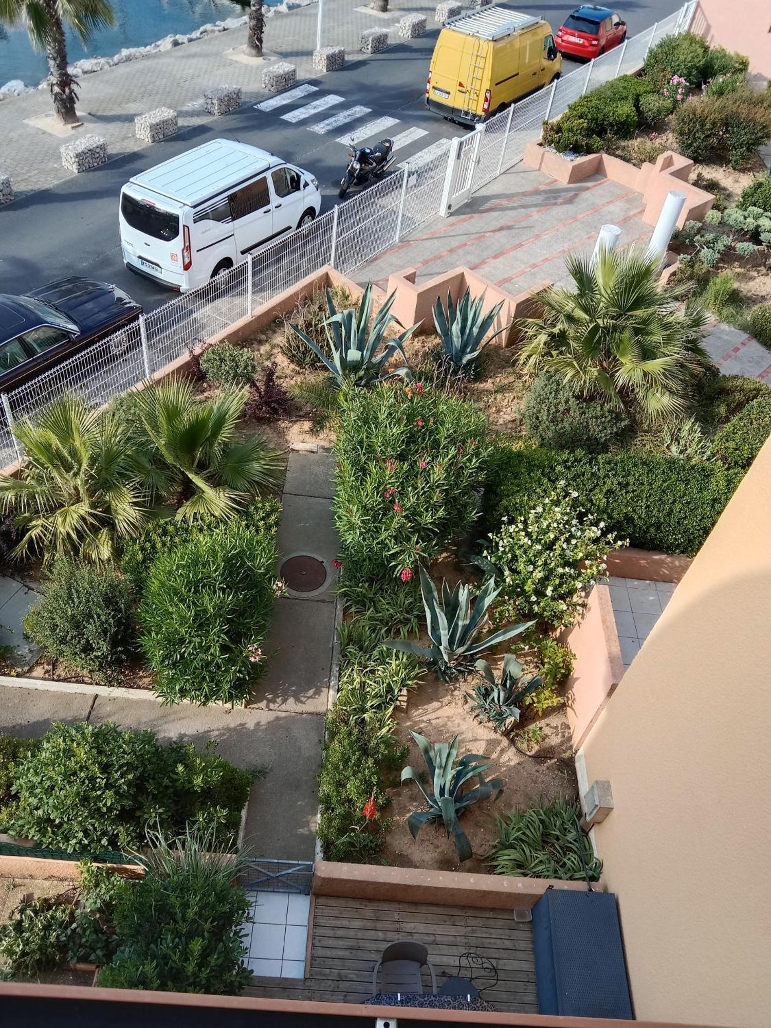 Gruissan Appartement Calme, Vue Sur Port De Plaisance -Clim, Empl.Parking Exteriör bild